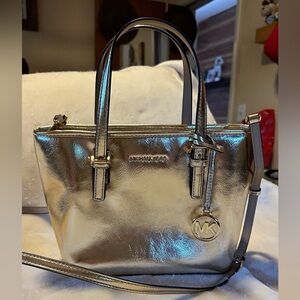 Michael Kors Jet Set Extra Small Tote